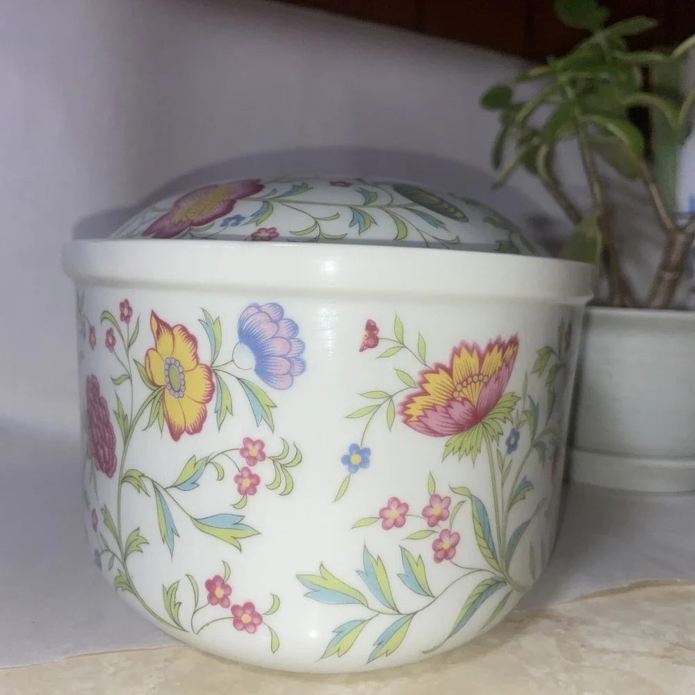 Avignon Toscany Fine China Rare Discontinued‎ Pattern
